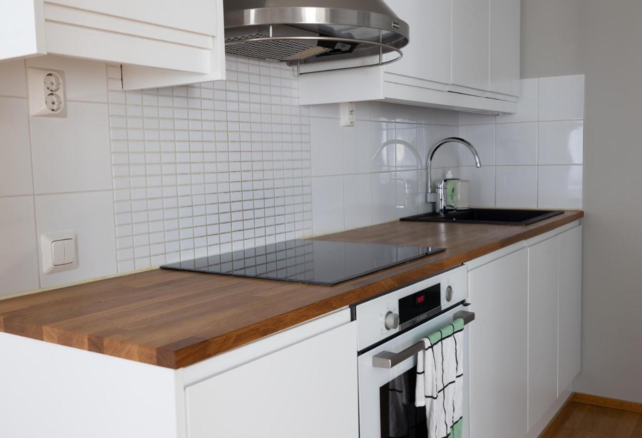 2Ndhomes Charming 1Br Apartment With Sauna In Loennrotinkatu Helsinki Bagian luar foto